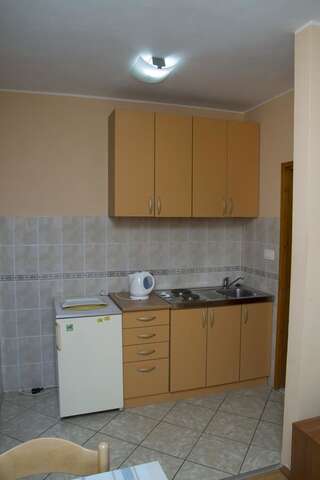 Апартаменты Apartments Gugolj M&M Херцег-Нови Апартаменты-студио с видом на море-1